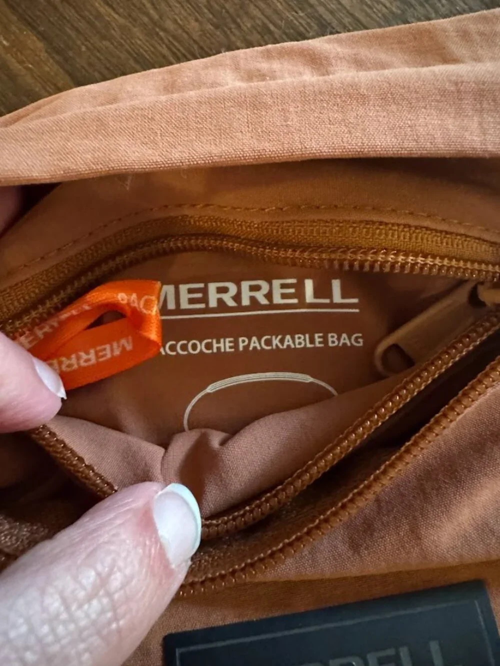 Merrell Wayfinder Packable Sacoche Bag Burnt Orange Water Resistant Crossbody